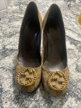 Gucci Brown Monogram Studded Logo Pumps